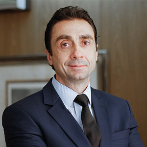 Dr. Marco Cesar - Otorrino Marco